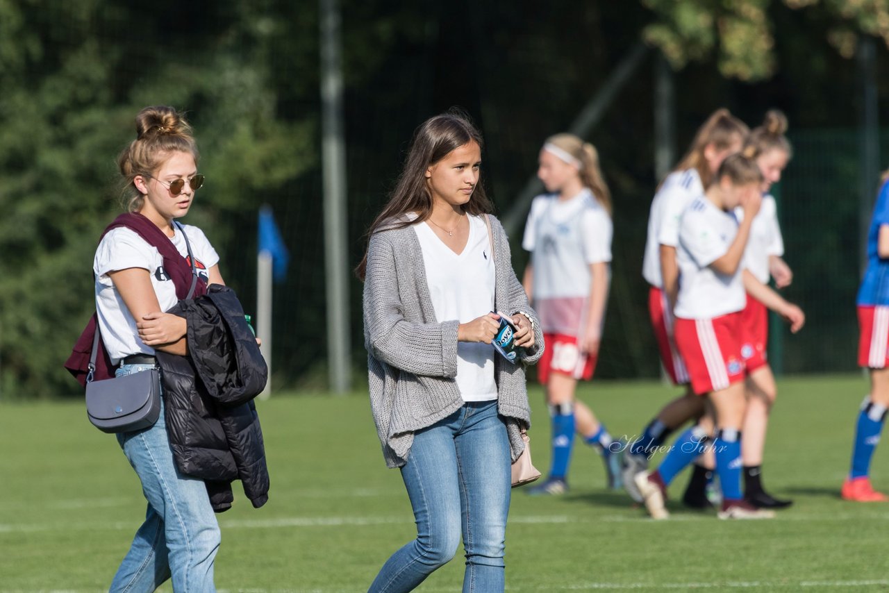 Bild 138 - wBJ HSV - SV Meppen : Ergebnis: 0:2